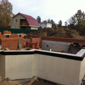 Строительство цокольного фундамента в частном доме